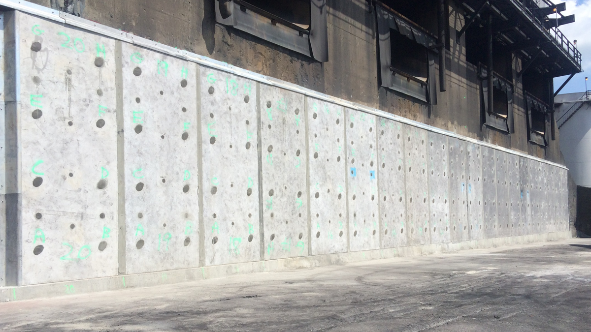 completedcokepitwall STRUCTURAL